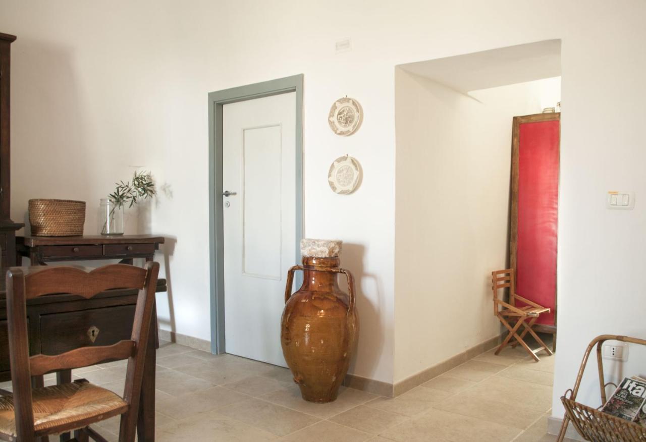 Il Trullo Bianco A Masseria Santalachicca Masseria Orimini Экстерьер фото
